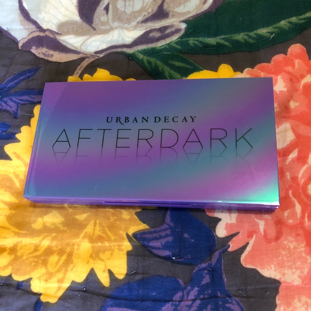 Urban Decay Afterdark Palette